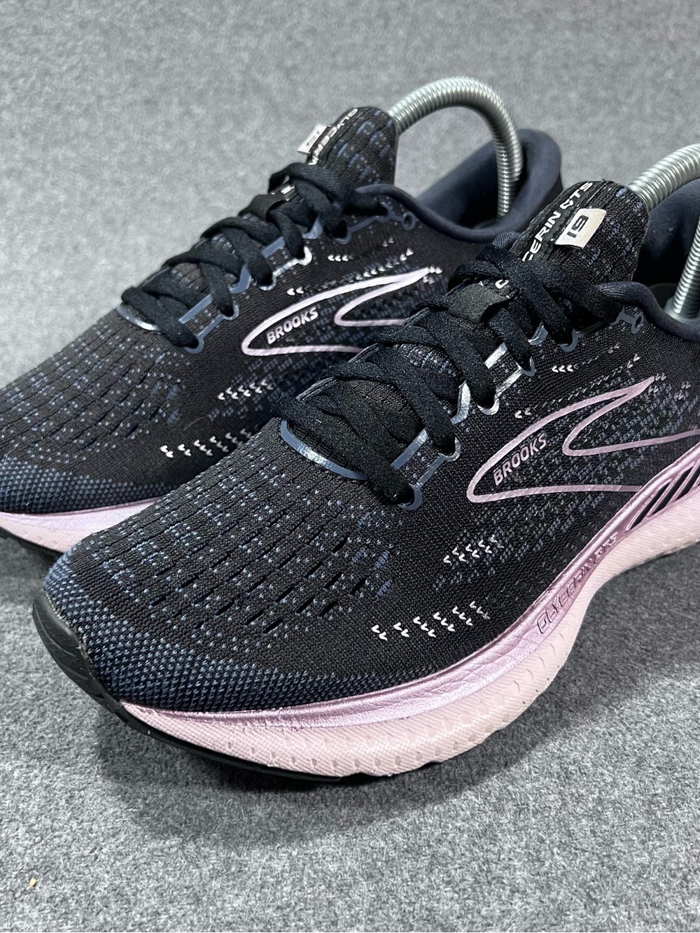 Brooks Glycerin 19 Black Ombré Primrose Running Shoes Women's Size 8.5 Med (B)